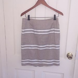 Striped pencil skirt with zipper